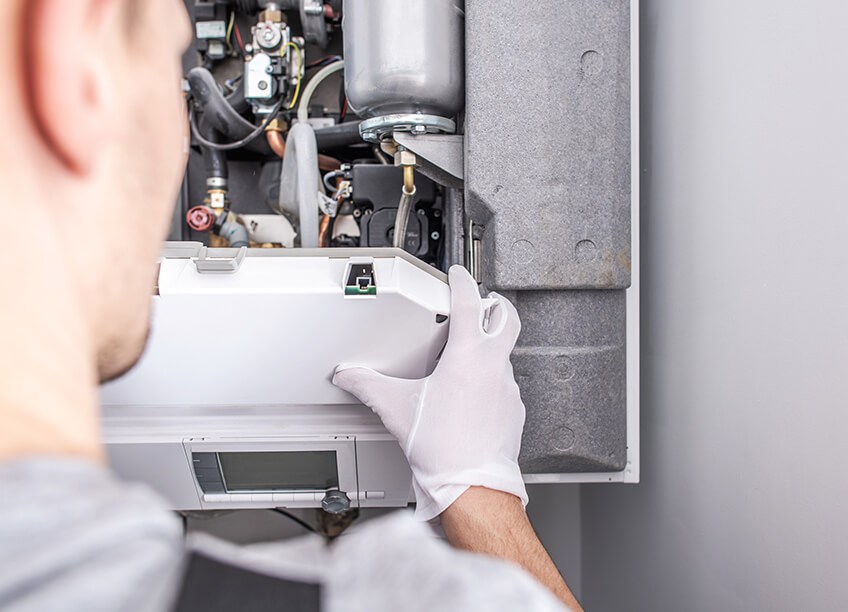 Get furnace replacement and maintenance services in Southeast Wisconsin